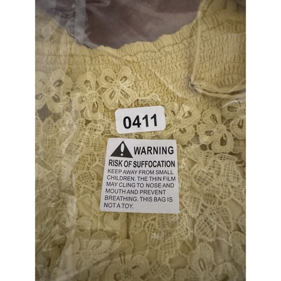 Abercrombie & Fitch Y2K Babydoll Smocked Yellow Floral Lace Semi Crop Top XL - Picture 7 of 8